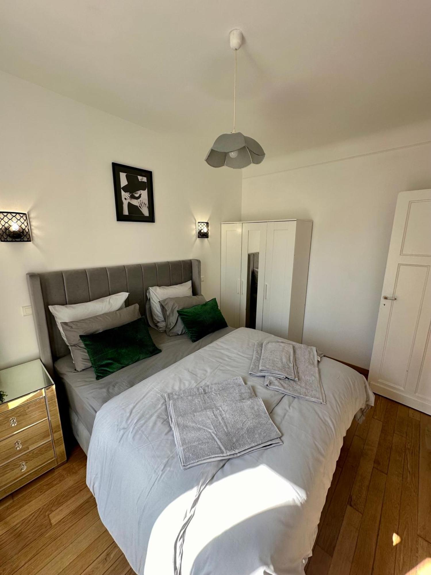 Appartement Moderne Entier Paris-Le Bourget Et Cdg Exterior foto