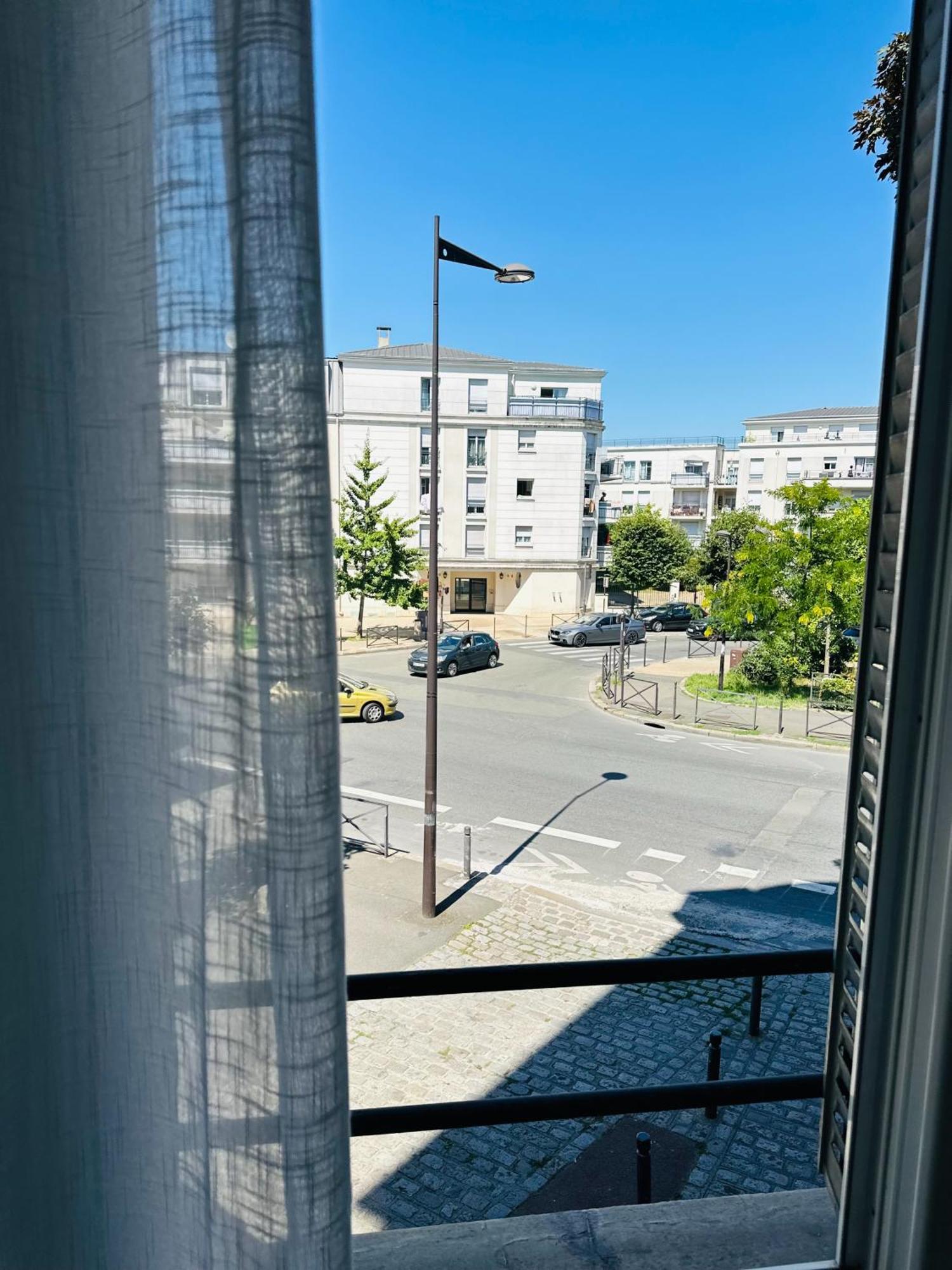 Appartement Moderne Entier Paris-Le Bourget Et Cdg Exterior foto