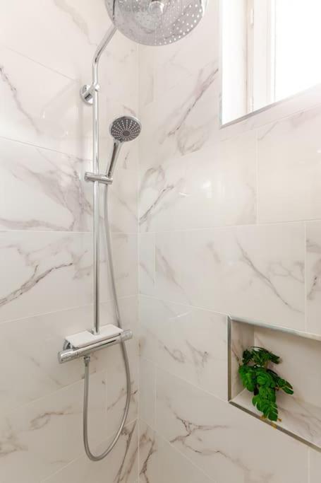 Appartement Moderne Entier Paris-Le Bourget Et Cdg Exterior foto