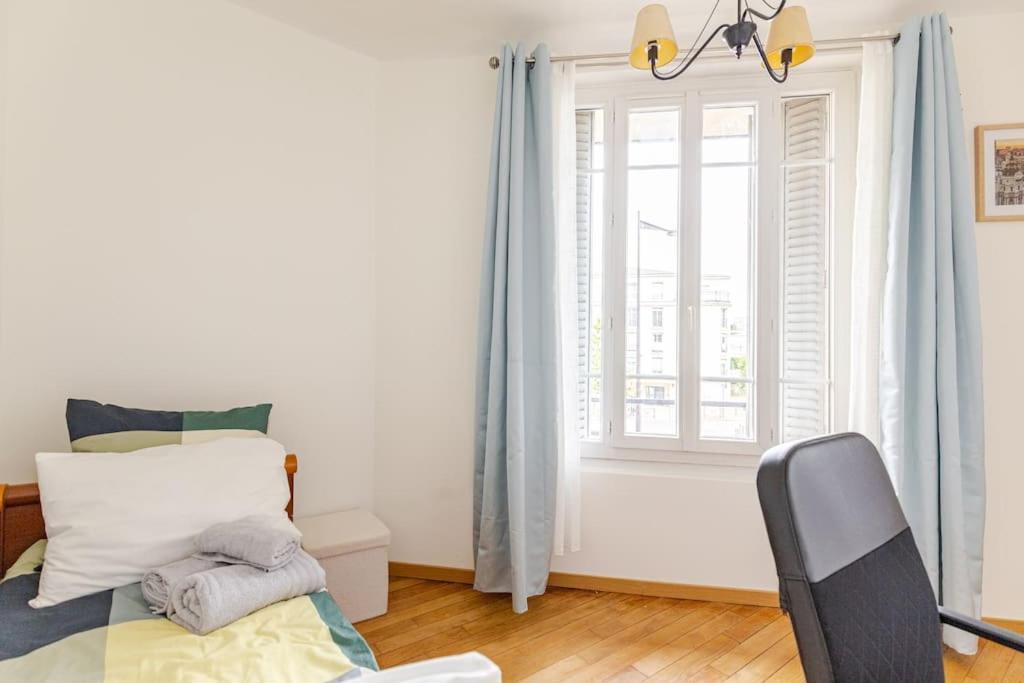 Appartement Moderne Entier Paris-Le Bourget Et Cdg Exterior foto